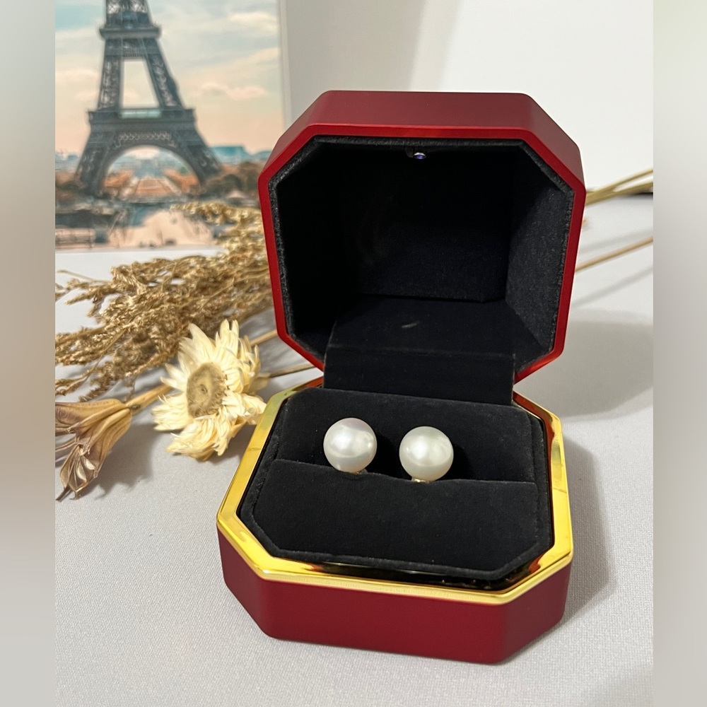 South Sea Pearl from Japan 18K Gold